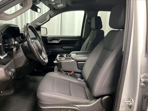Used 2022 Chevrolet Silverado 1500 LT image 10