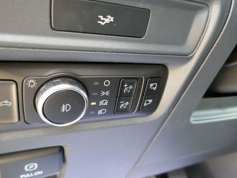 New 2026 Ford F150 XLT image 18