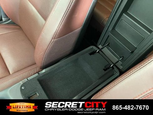 Used 2025 Dodge Durango GT AWD/4WD image 24