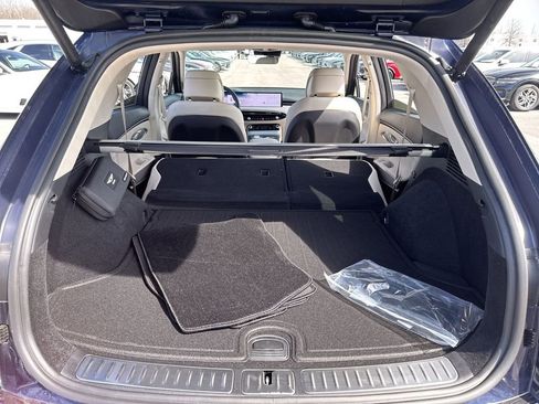 Used 2026 Genesis GV70 2.5T Select image 30