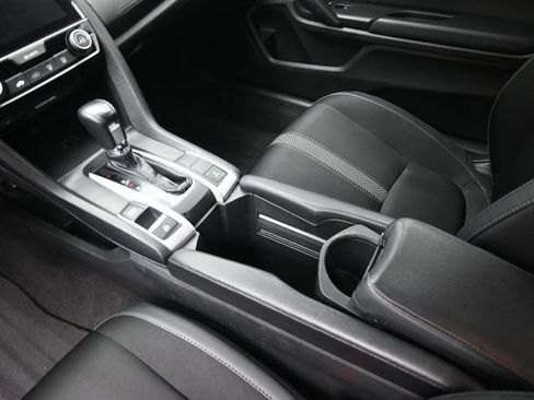 Used 2020 Honda Civic Sport image 28