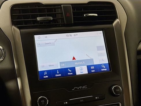 Used 2019 Ford Fusion SEL image 13