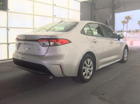 Used 2023 Toyota Corolla LE FWD image 4