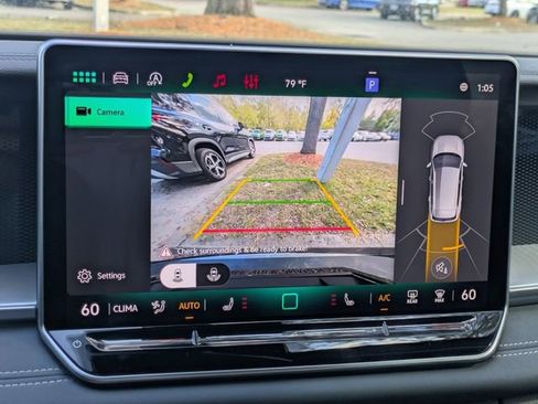 New 2026 Volkswagen Tiguan SE R-Line FWD image 23