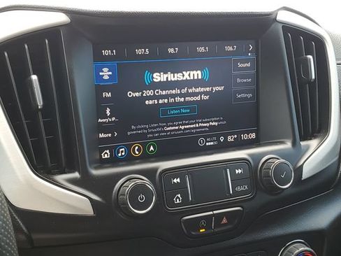 Used 2022 GMC Terrain SLE w/ Driver Convenience Package FWD image 18