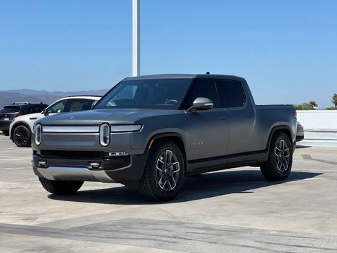Used 2024 Rivian R1T Adventure Dual AWD/4WD image 5