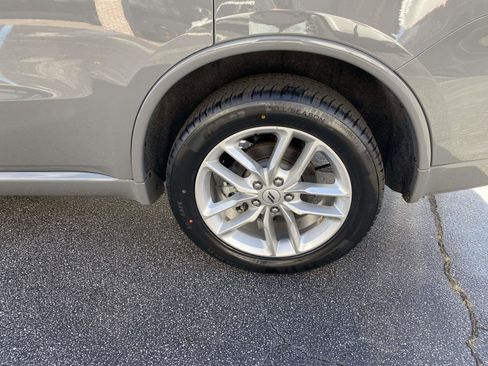 Certified 2025 Dodge Durango GT image 23