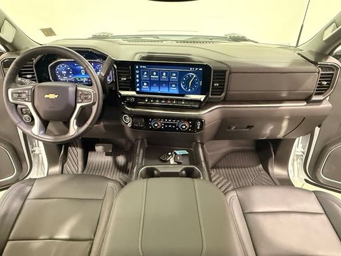 Used 2024 Chevrolet Silverado 3500 LTZ w/ LTZ Plus Package AWD/4WD image 19