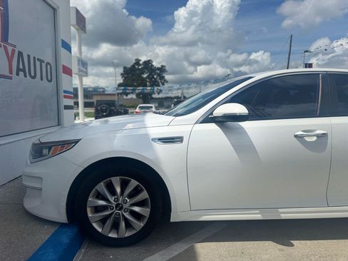 Used 2018 Kia Optima LX w/ Convenience Package FWD image 37