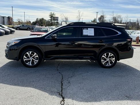 Used 2022 Subaru Outback Limited image 4