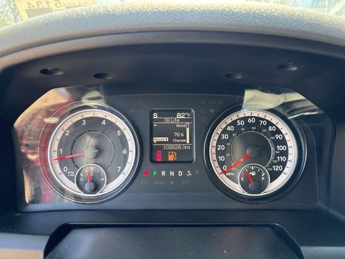 Used 2019 RAM 1500 Classic SLT image 14