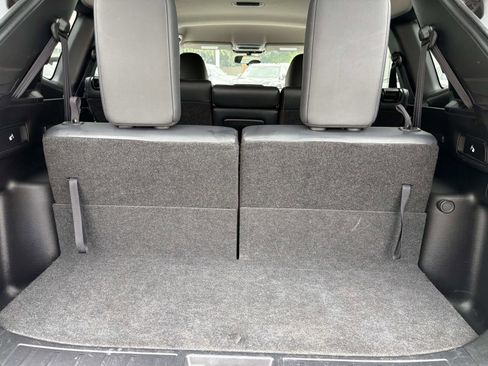 Used 2024 Mitsubishi Outlander FWD image 5