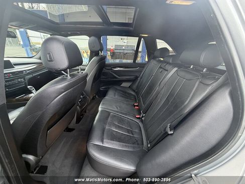 Used 2018 BMW X5 xDrive40e image 12