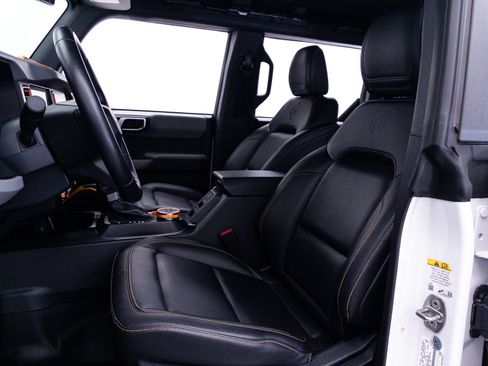 Used 2023 Ford Bronco Badlands AWD/4WD image 23