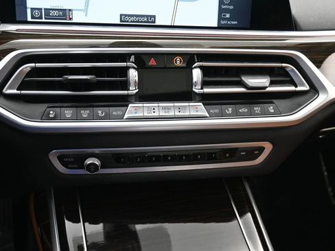 Used 2020 BMW X7 xDrive40i w/ Luxury Seating Package AWD/4WD image 20