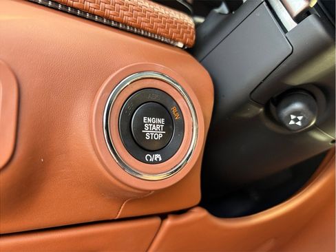 Used 2021 Maserati Quattroporte S GranLusso Q4 image 32