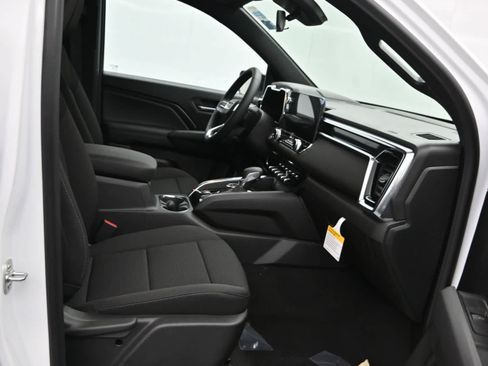 New 2026 GMC Canyon Elevation AWD/4WD image 11
