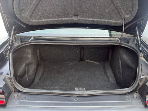 Used 2016 Dodge Challenger R/T Scat Pack RWD image 18