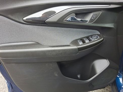 Certified 2023 Chevrolet TrailBlazer LT w/ Convenience Package image 12