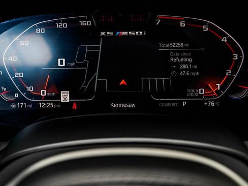 Used 2022 BMW X5 M50i AWD/4WD image 33