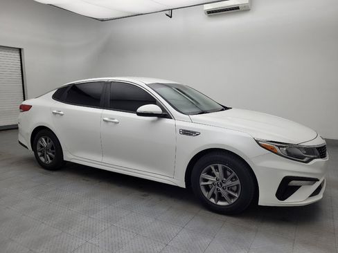 Used 2019 Kia Optima LX FWD image 11