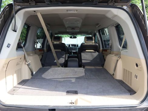Used 2014 Nissan Armada Platinum w/ Platinum Reserve Package RWD image 8