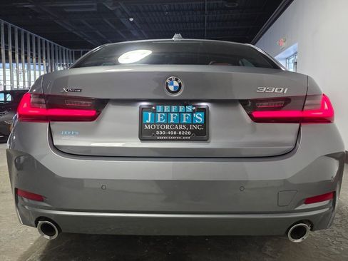 Used 2025 BMW 330i xDrive Sedan image 5