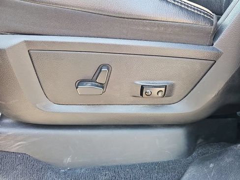 Used 2019 RAM 2500 Laramie AWD/4WD image 23