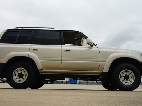 Used 1992 Toyota Land Cruiser AWD/4WD image 19