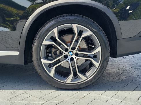Used 2024 BMW X5 sDrive40i w/ Premium Package RWD image 5