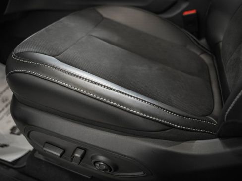 New 2025 Jeep Grand Cherokee Altitude w/ Trailer Tow Package image 33