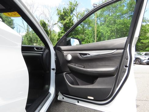 Used 2023 INFINITI QX55 Sensory w/ Lighting Package AWD/4WD image 13