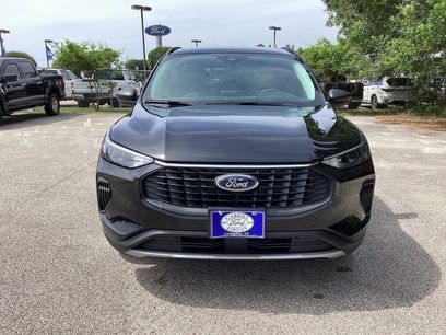 New 2025 Ford Escape Active