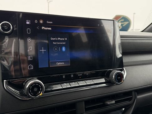 Used 2024 Chevrolet Colorado Trail Boss w/ Technology Package image 17