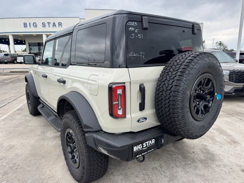 New 2026 Ford Bronco Badlands AWD/4WD image 6