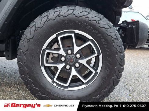 Used 2024 Jeep Wrangler Unlimited Rubicon image 10