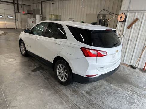 Used 2020 Chevrolet Equinox LS w/ LS Convenience Package FWD image 16