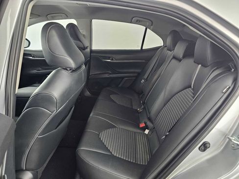 Used 2024 Toyota Camry SE image 16