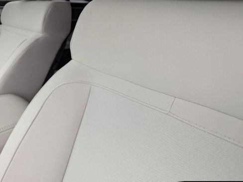 New 2026 Hyundai Santa Fe SE FWD image 12