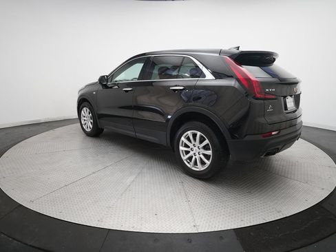 Used 2020 Cadillac XT4 Luxury w/ Cold Weather Package AWD/4WD image 32