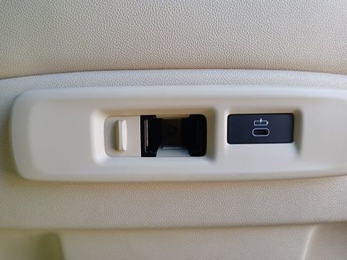 Used 2021 BMW X5 sDrive40i image 15