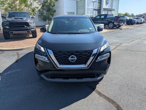 Used 2023 Nissan Rogue SV AWD/4WD image 10