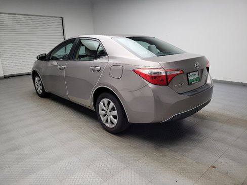 Used 2015 Toyota Corolla LE image 5