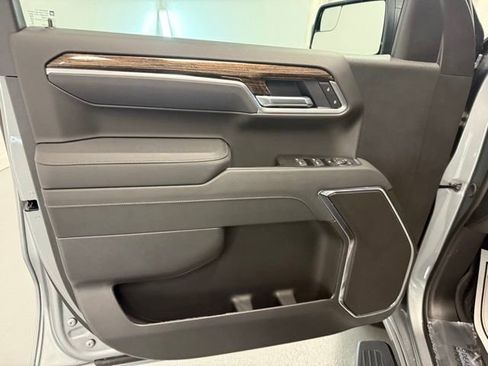 New 2026 GMC Sierra 1500 Elevation image 13