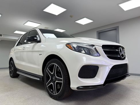 Used 2017 Mercedes-Benz GLE 43 AMG 4MATIC image 4