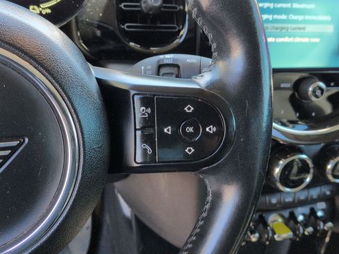Used 2022 MINI Cooper SE FWD image 20