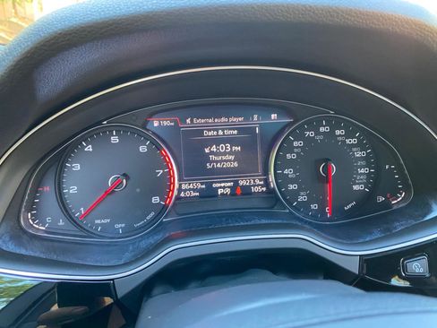 Used 2019 Audi Q7 3.0T Premium w/ Convenience Package AWD/4WD image 74