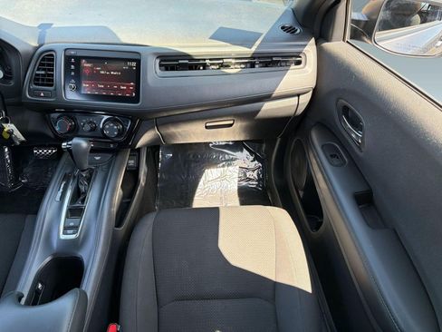 Used 2022 Honda HR-V Sport image 26