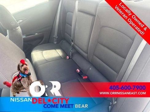 Used 2024 Chevrolet Malibu LT FWD image 12