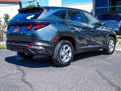 Used 2022 Hyundai Tucson SE AWD/4WD image 6